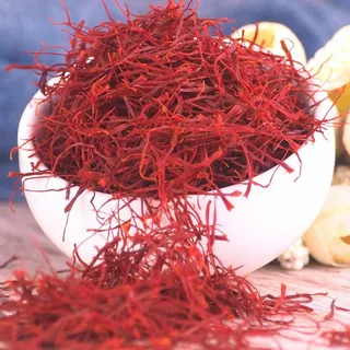 زعفران صادراتی بدیعی با کیفیت ثابت و ظاهری جذاب